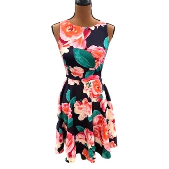 Eliza J Dresses & Skirts - Eliza J. Sleeveless Scuba Floral Mini Dress in Navy and Pink – Size 6